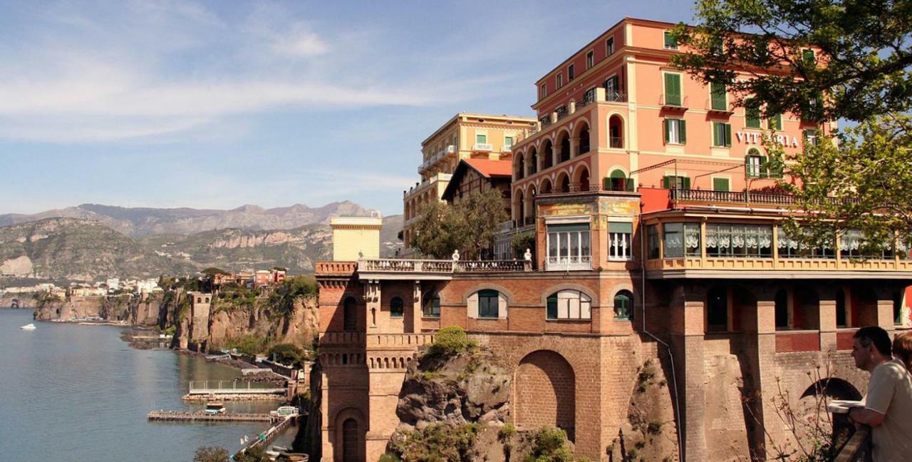 Casa Conny Lägenhet Piano di Sorrento Exteriör bild