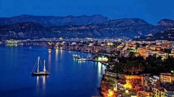 Casa Conny Lägenhet Piano di Sorrento Exteriör bild
